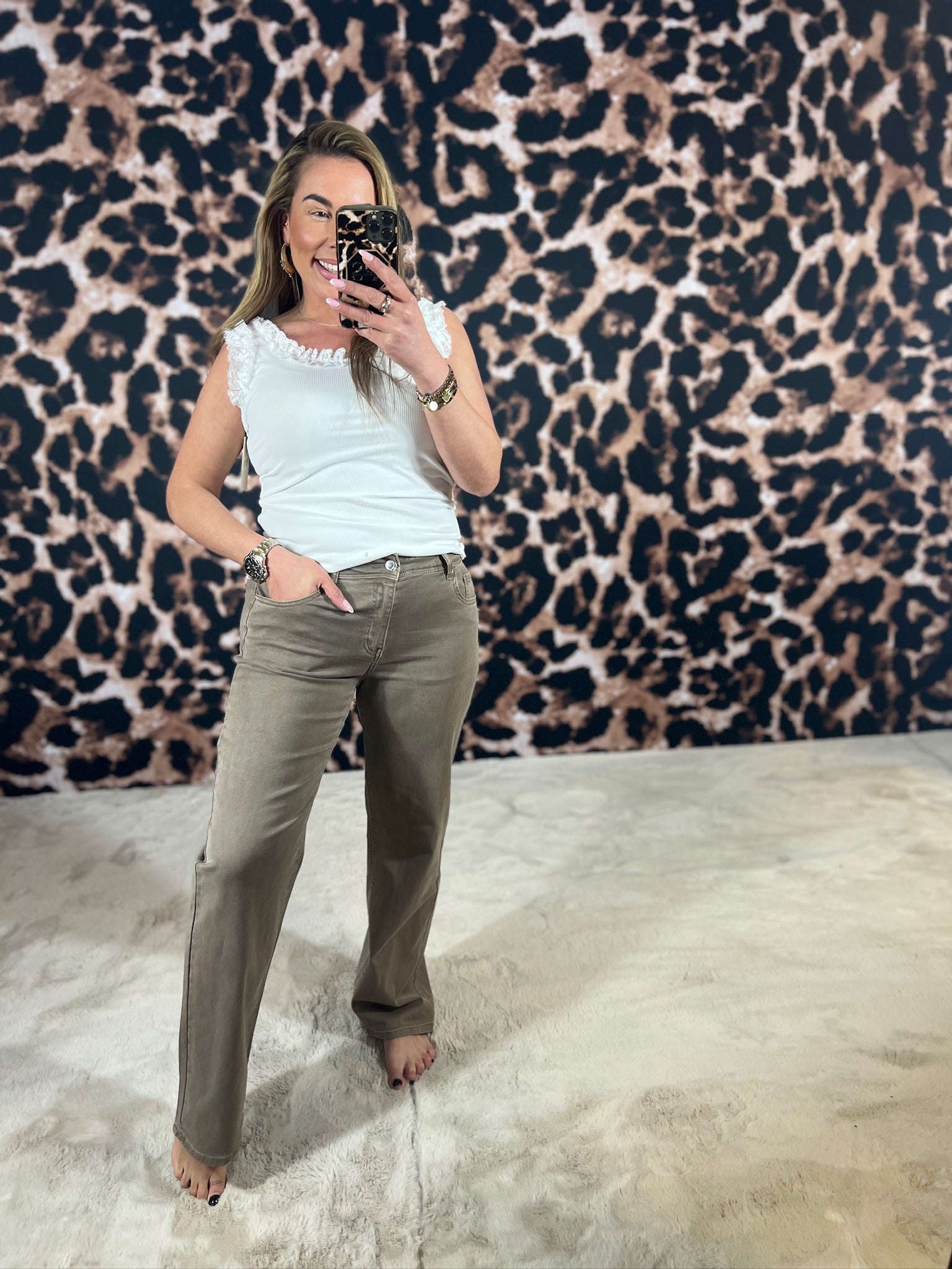 ISABELLA ROEZEL TOP (T/M 46) + VIDEO