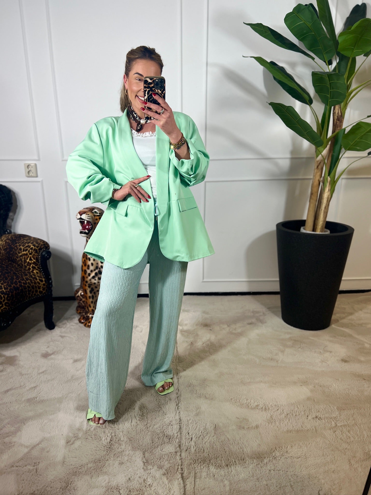 MAE FLOWY STRETCH PANTS
