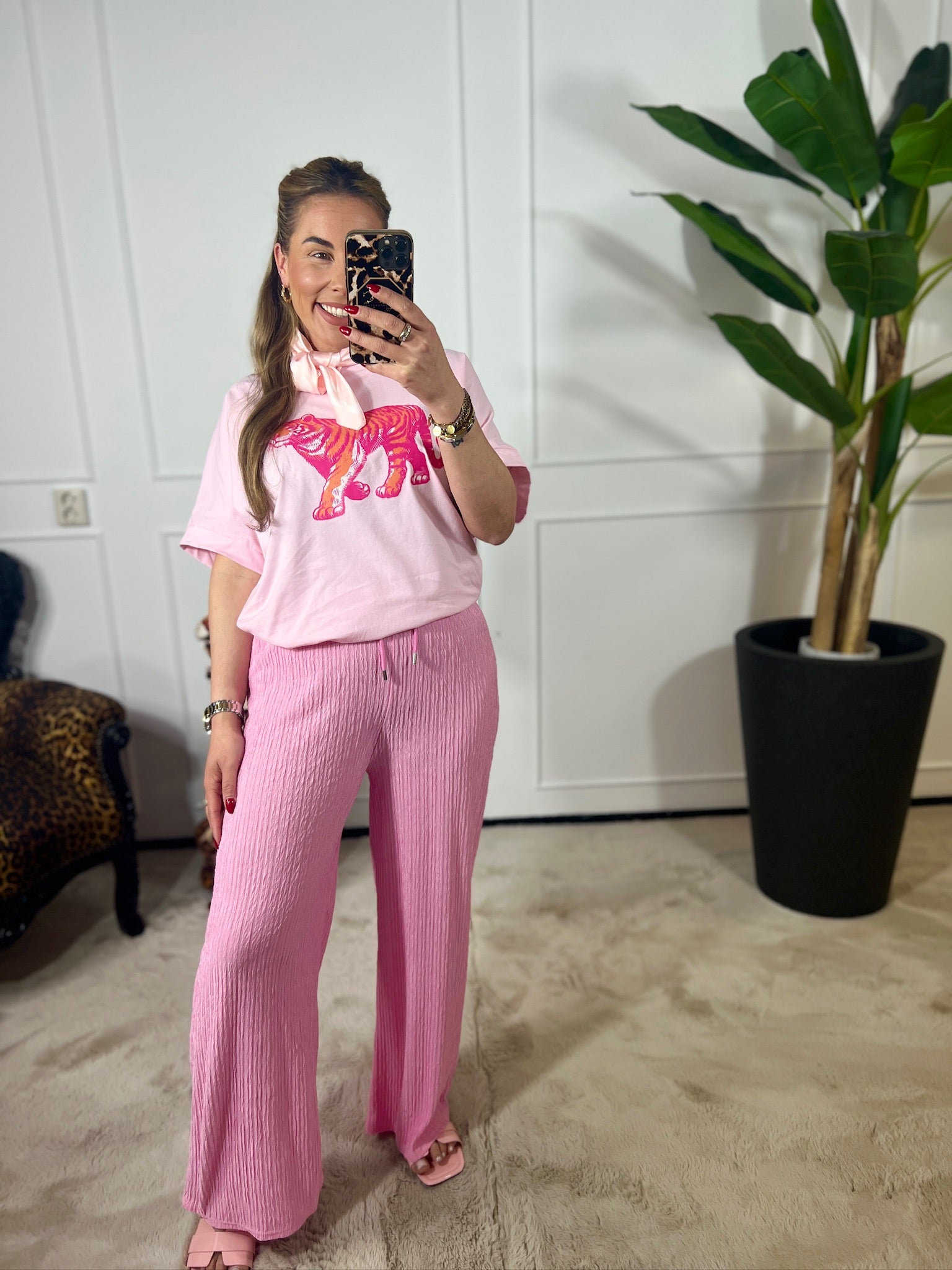 MAE FLOWY STRETCH PANTS