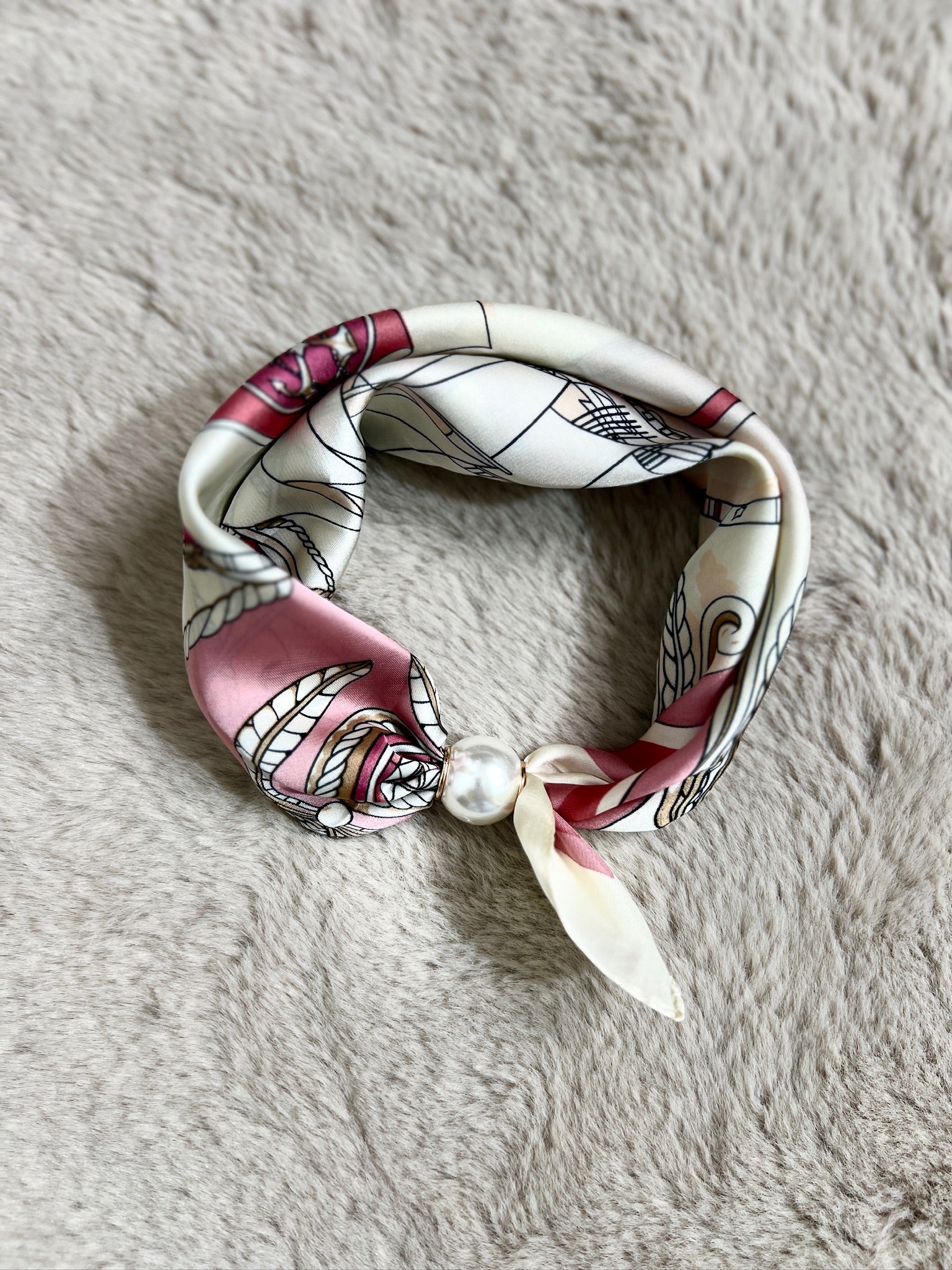 PEARL SCARF