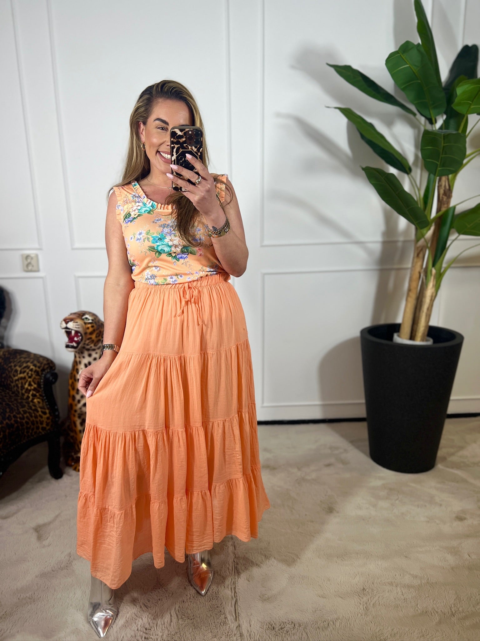 FLOWER RUFFLE TOP