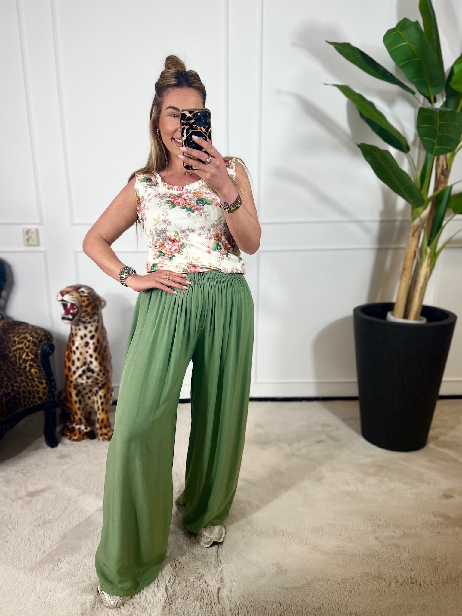 MOLLY FLOWY PANTS
