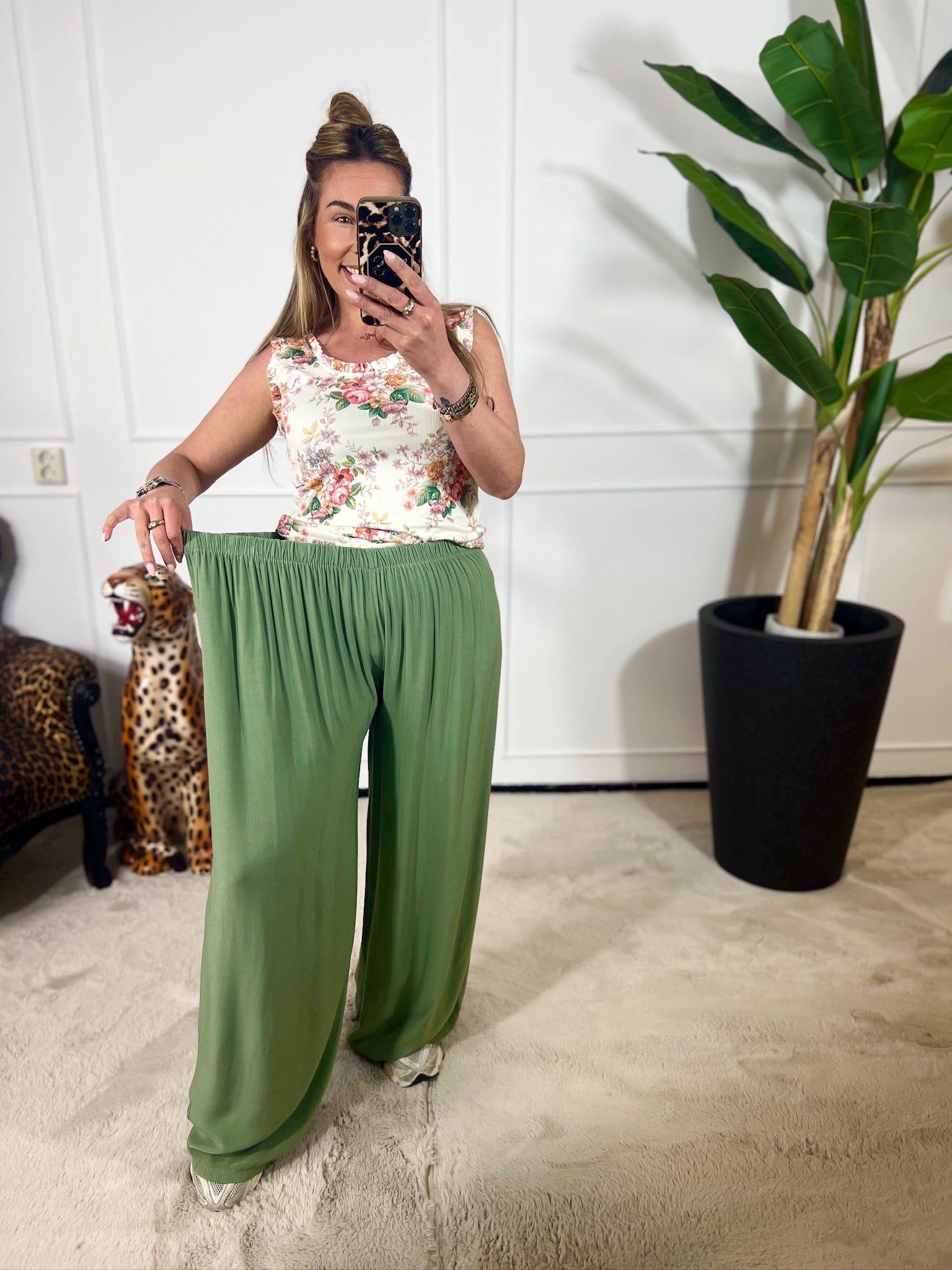 MOLLY FLOWY PANTS