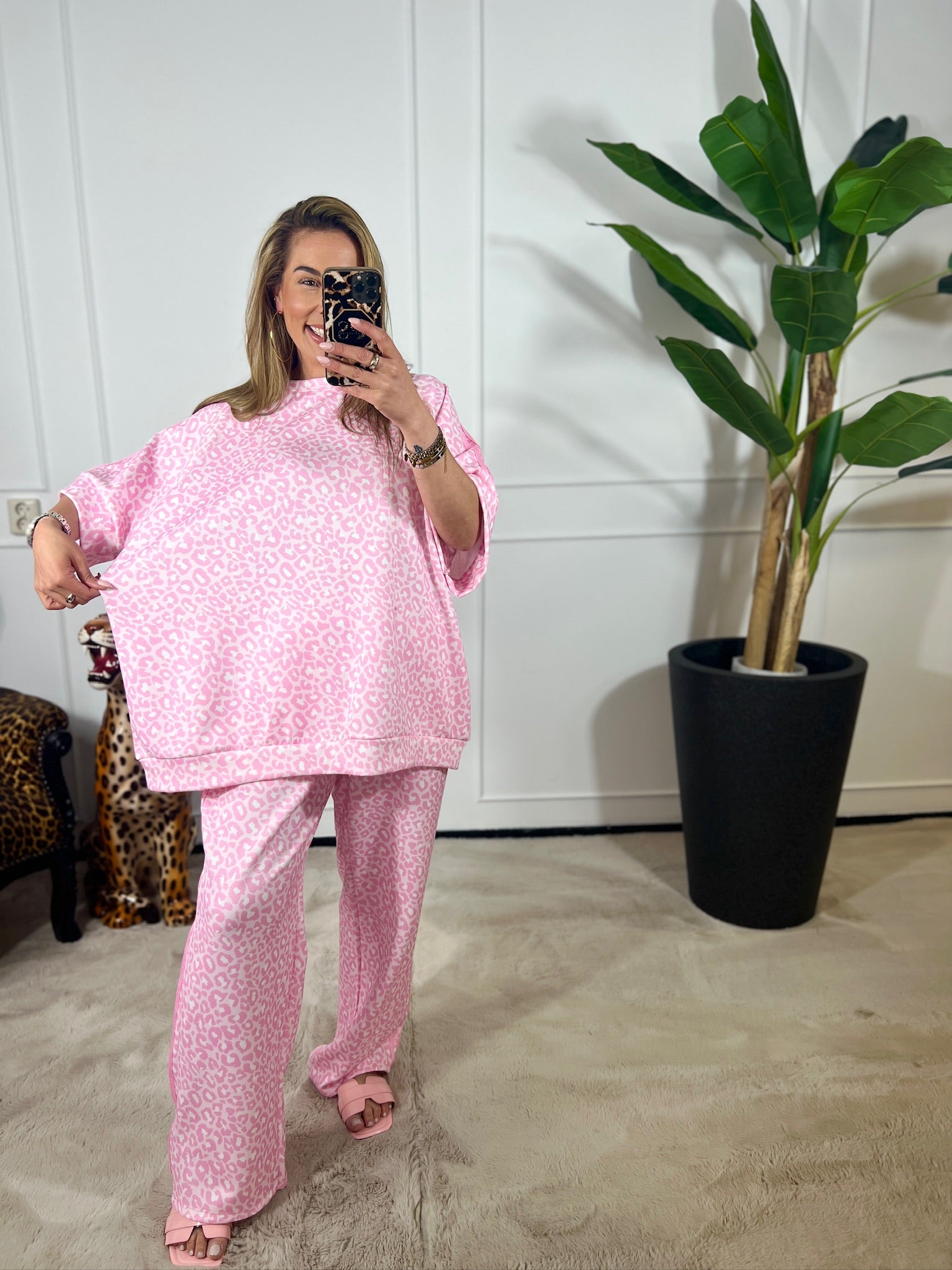 LISA LEO COMFY SET