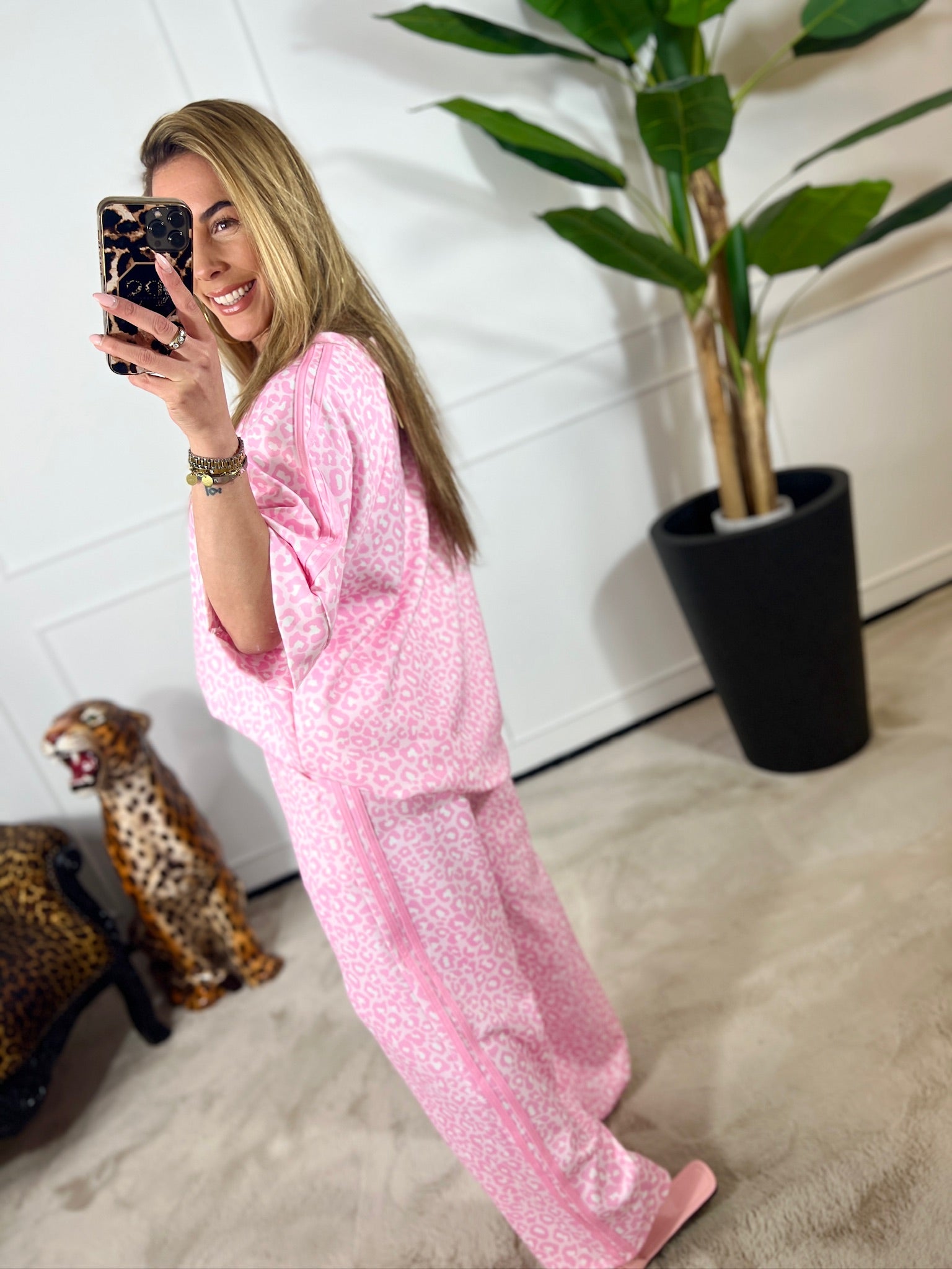 LISA LEO COMFY SET