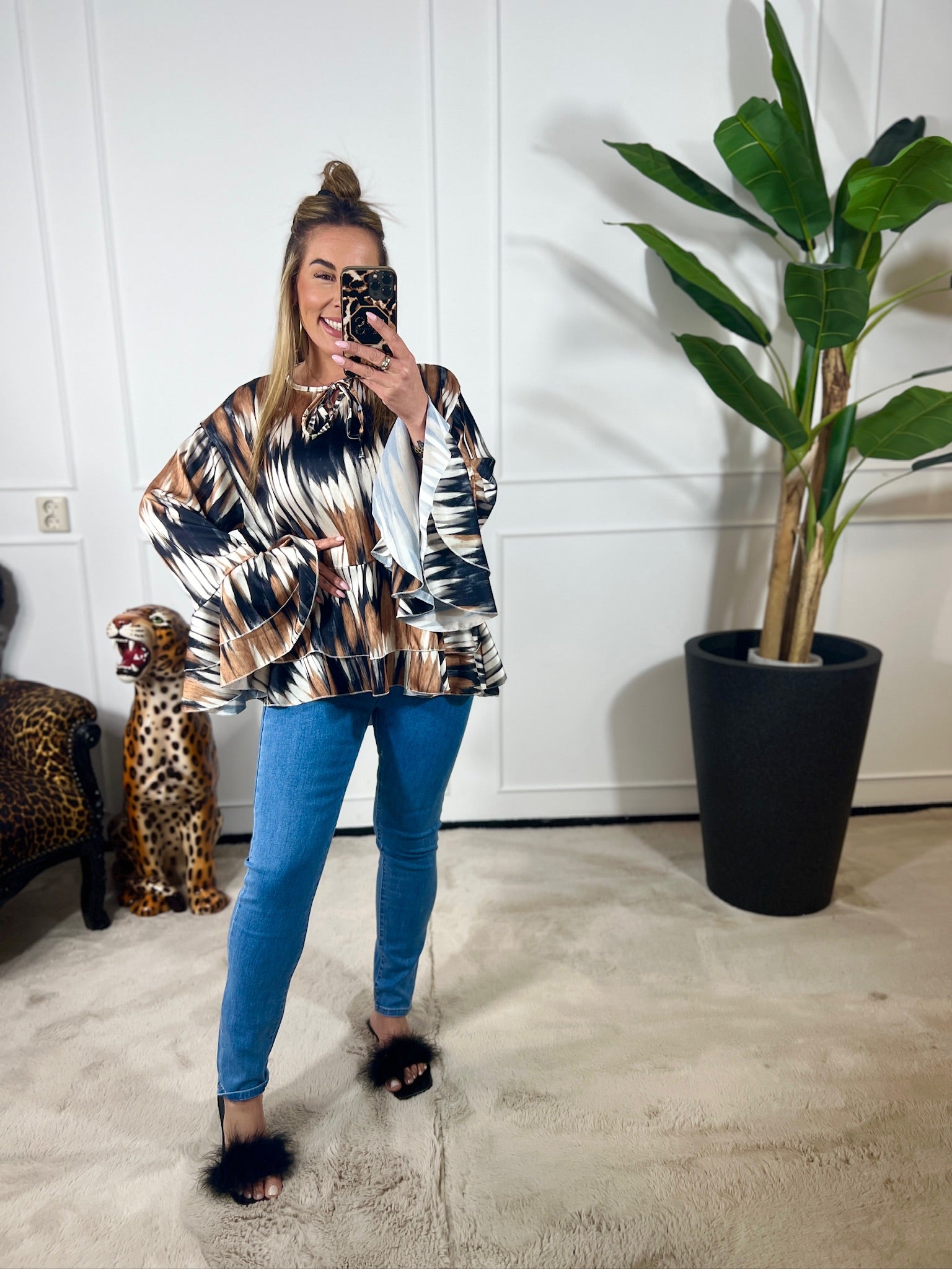 FLORANCE RUFFLE BLOUSE