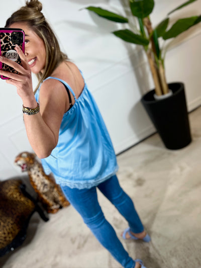 LACE SATIN TOP