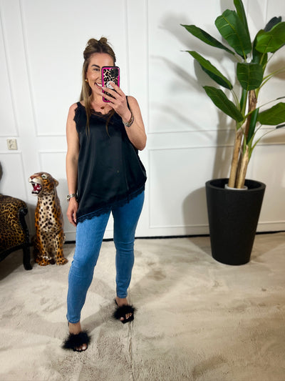 LACE SATIN TOP