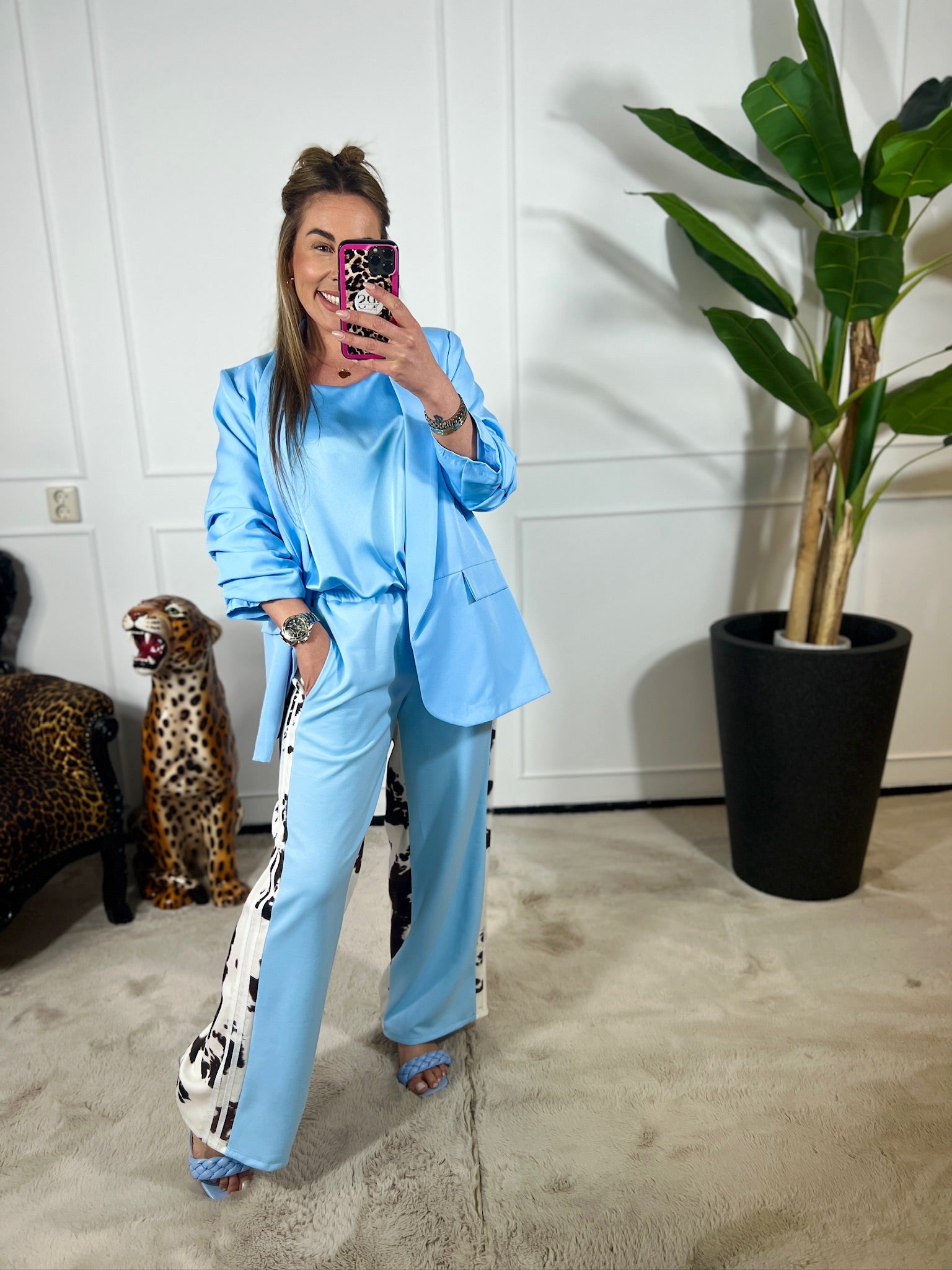BASIC SATIN TOP