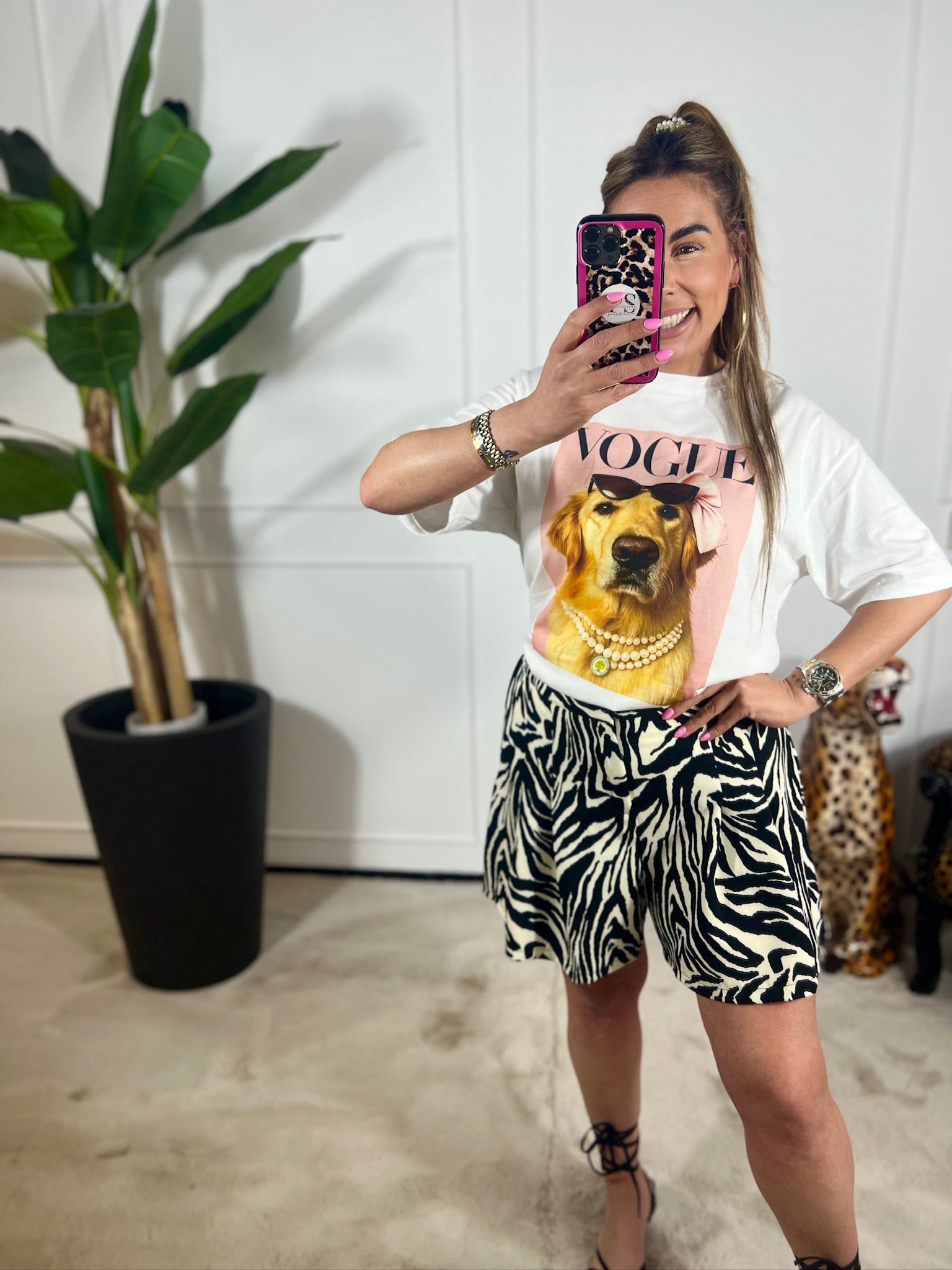 GOLDEN DOG TEE