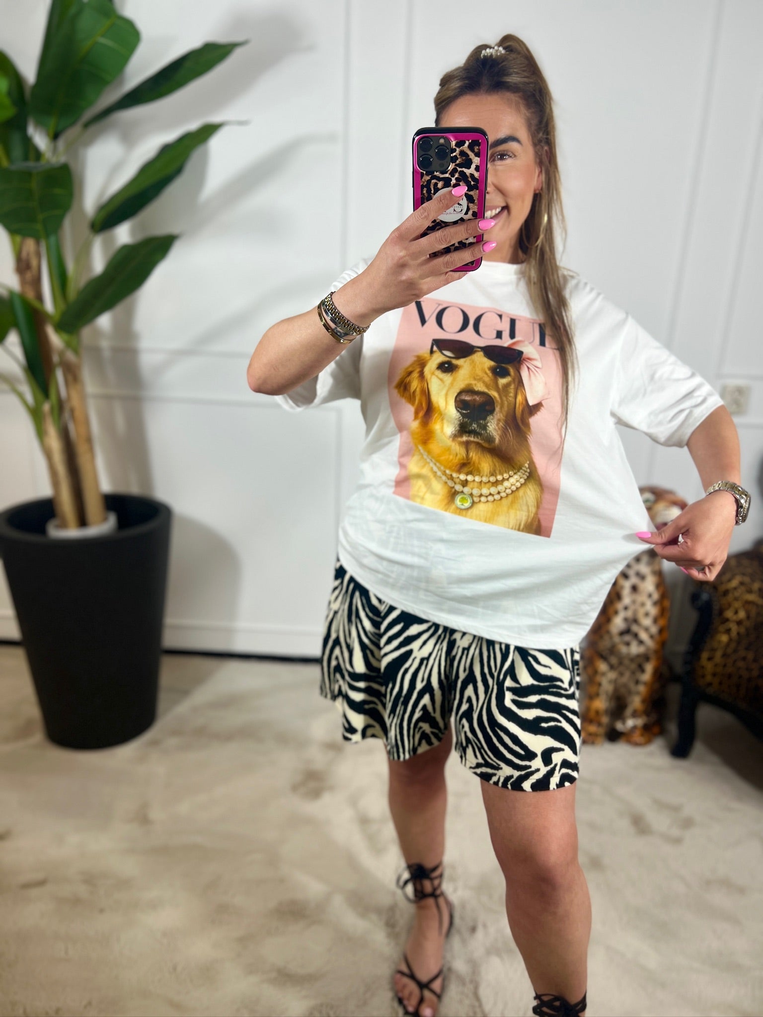 GOLDEN DOG TEE