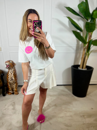 HAPPY SMILEY T-SHIRT
