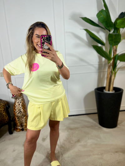 HAPPY SMILEY T-SHIRT