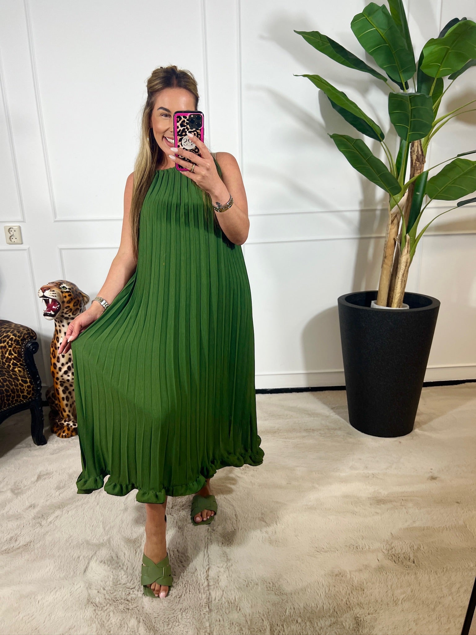 MALISSA MAXI PLISSÉ DRESS