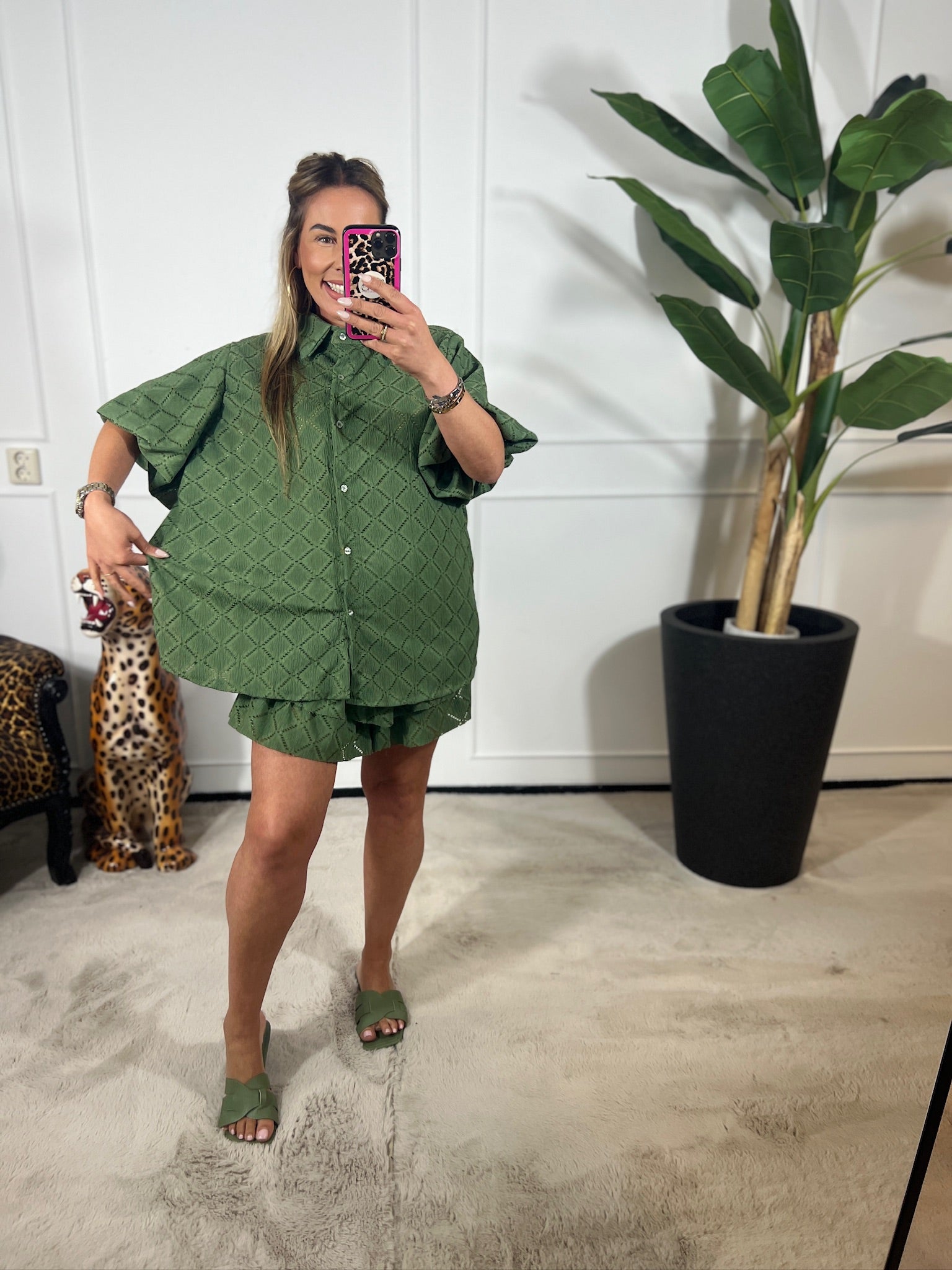 NIKKI BRODERIE SET