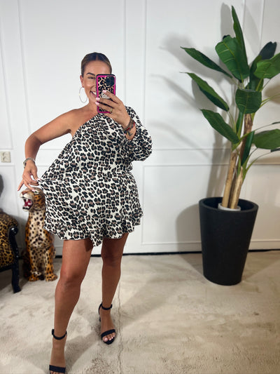 NOA ONE SHOULDER PLAYSUIT