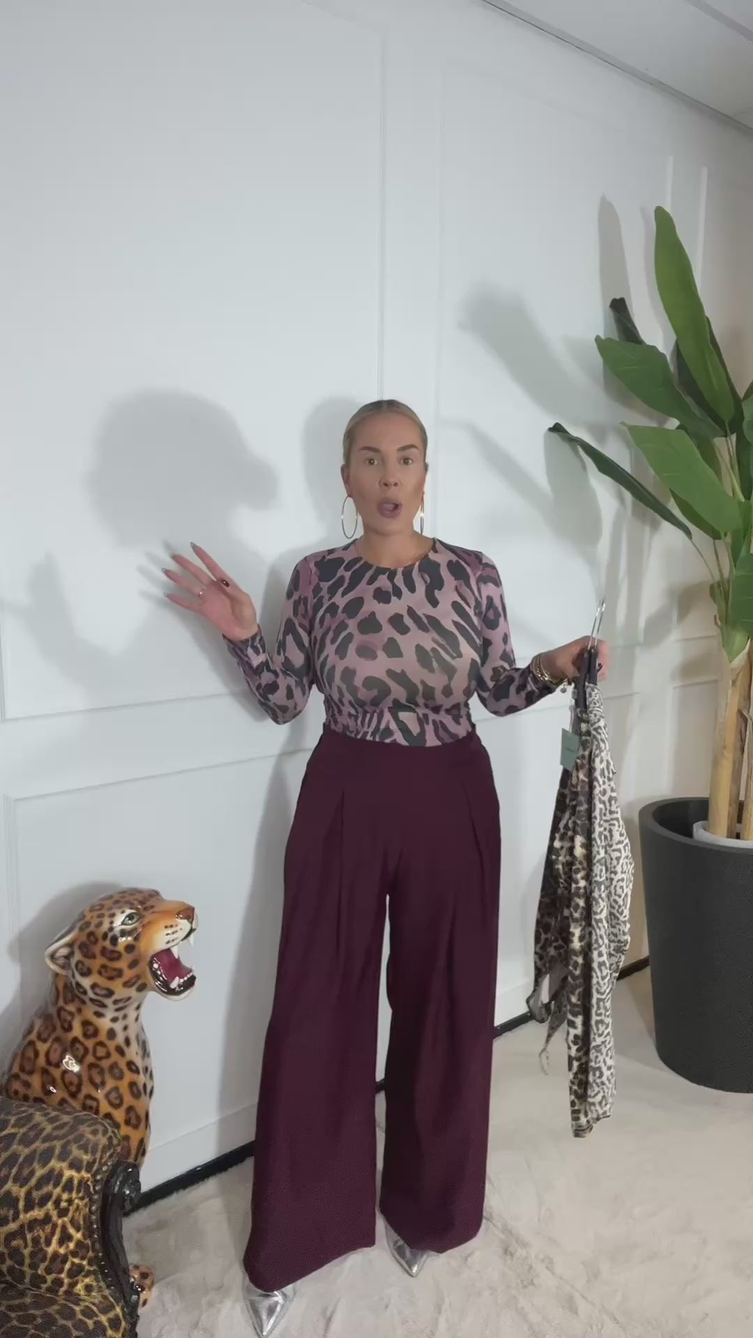 Video laden: CELESTE PANTER BODY