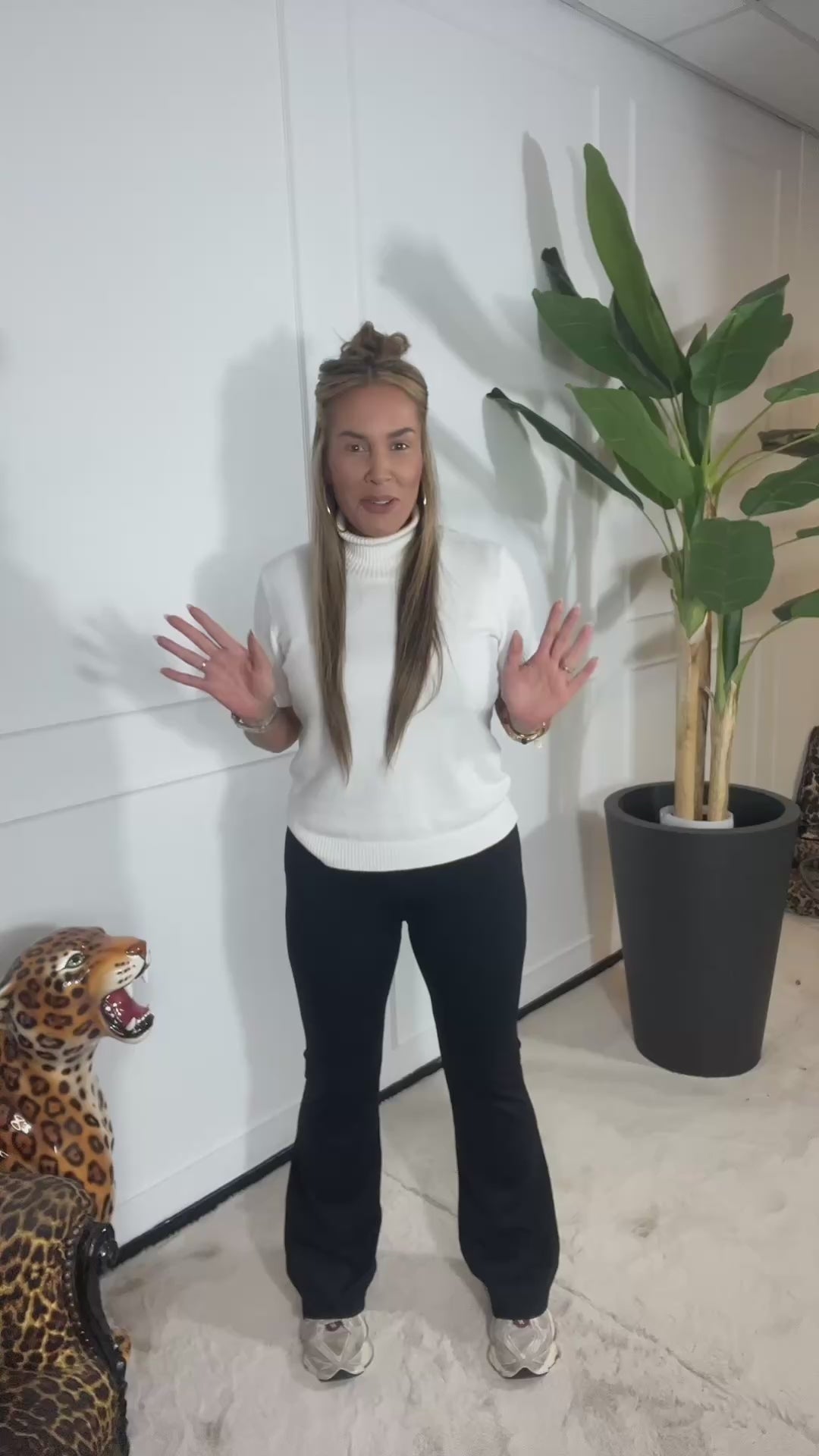 *FLARED MODEL* NORFY LEGGING