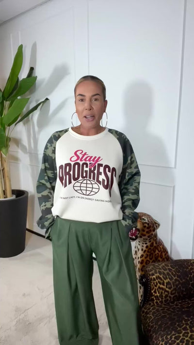STAY PROGRESS SWEATER CAMO