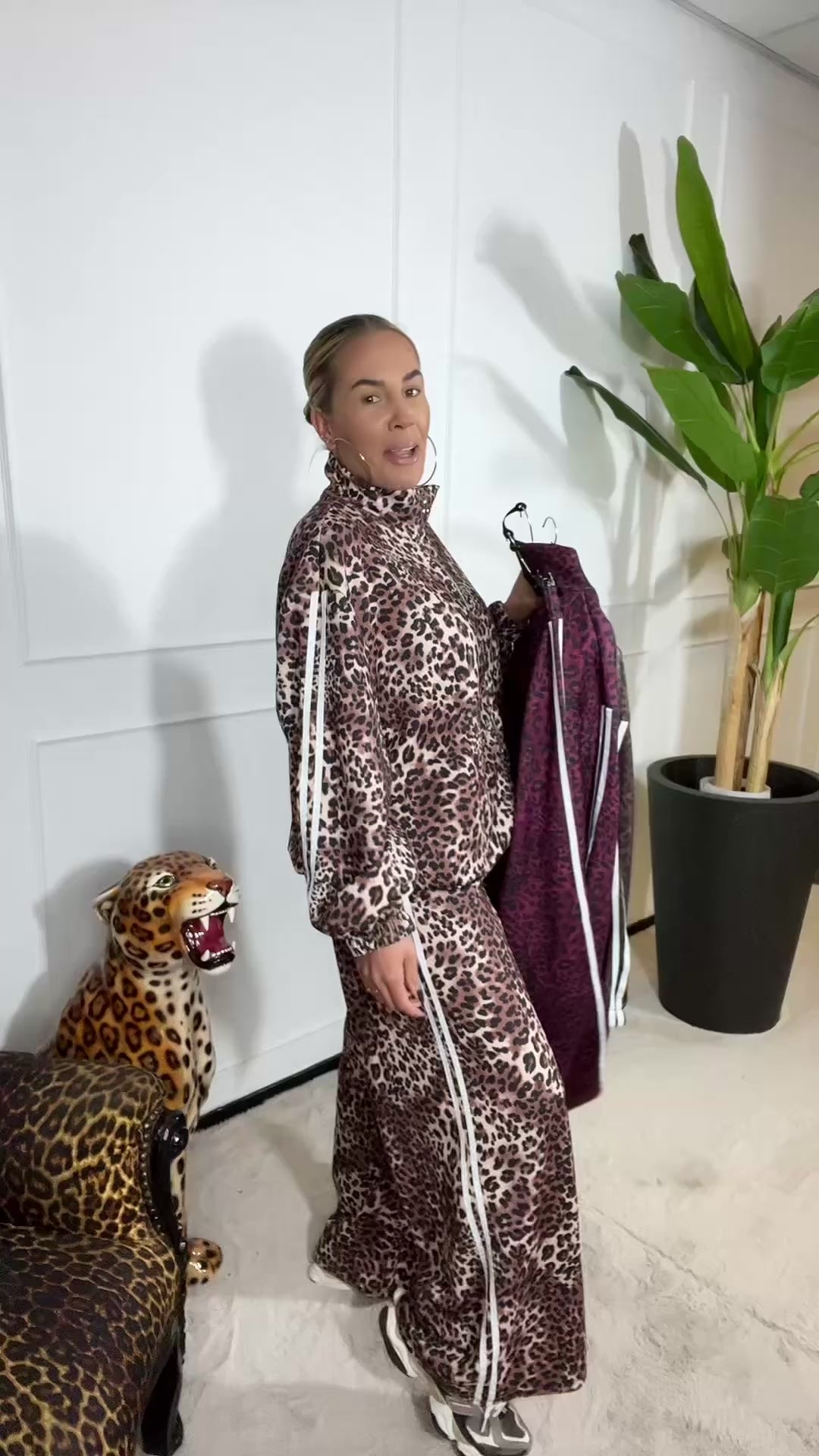 Video laden: PANTER LOUNGE SET