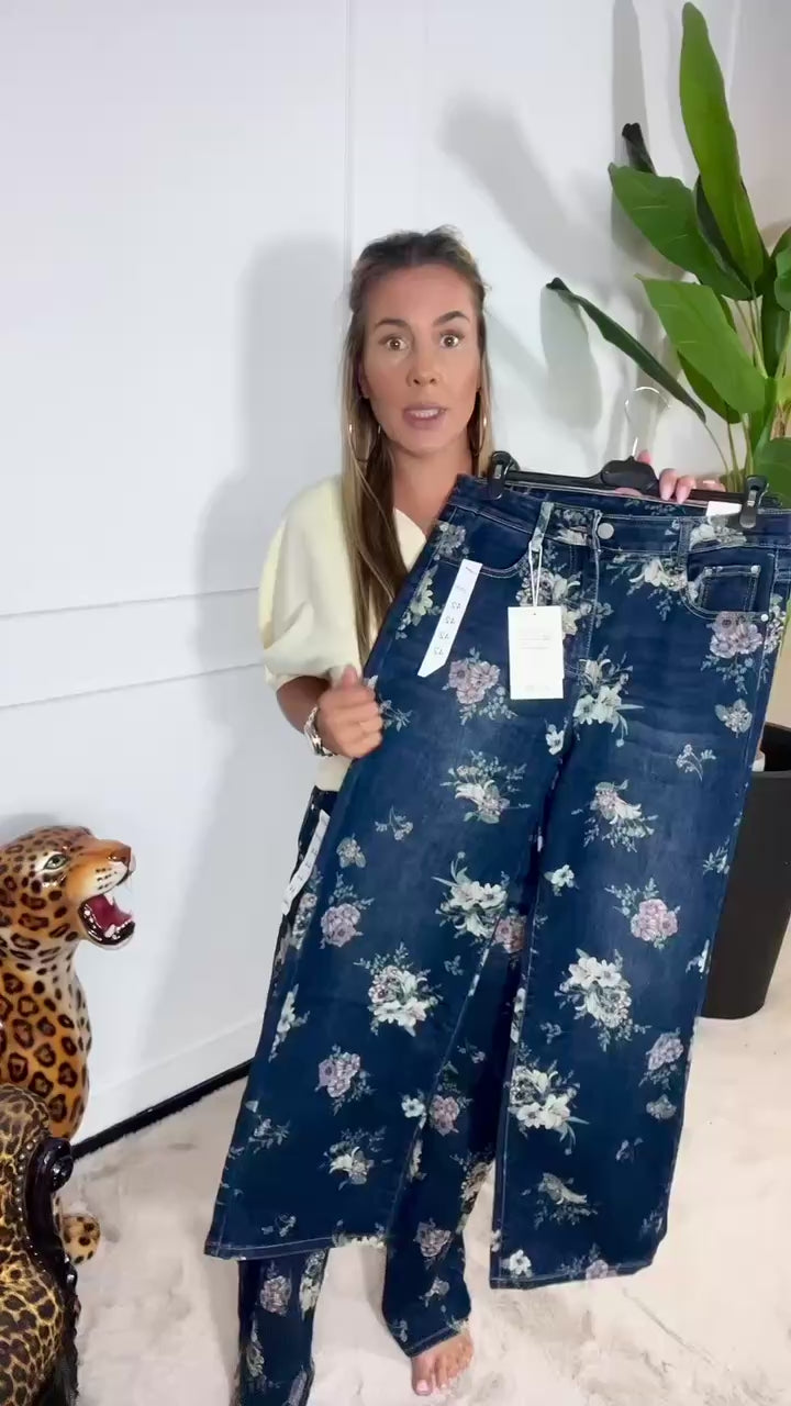 Video laden: FLORENCE FLOWER JEANS
